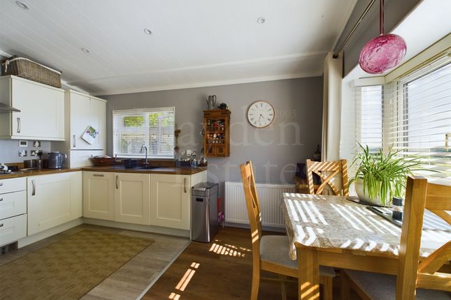 30 Valley View Park Alveley, Bridgnorth photo 2