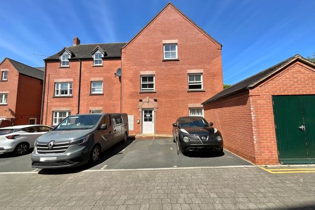 18 Riverside Crescent Hall Yard, Stoke-On-Trent photo 4