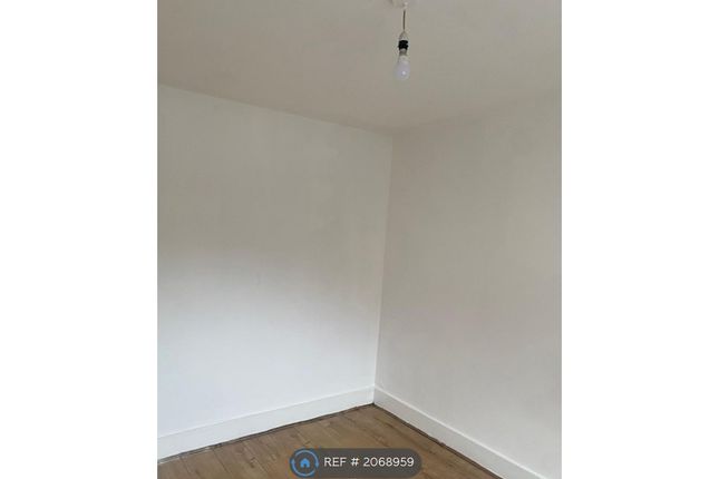 Thumbnail Flat to rent in High Road, London