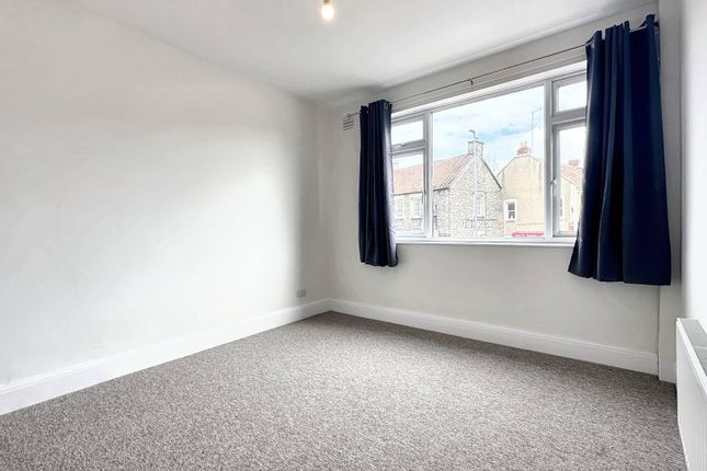 Flat to rent in Downend Road, Downend, Bristol
