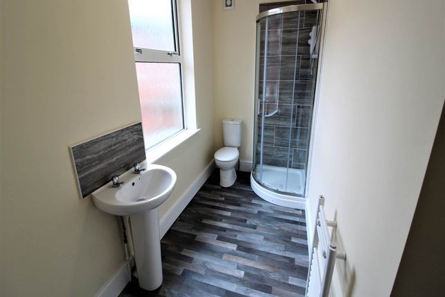 Room to rent in Wath Road, Mexborough