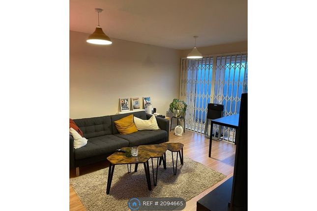 Thumbnail Flat to rent in The Point, London