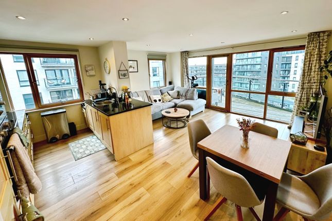 Apartment, 36, McClure House, Leeds photo 3