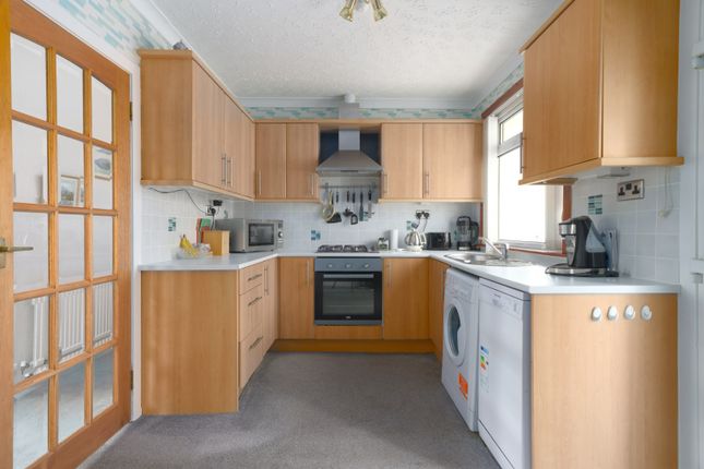 13, Park Road, Rosyth photo 4