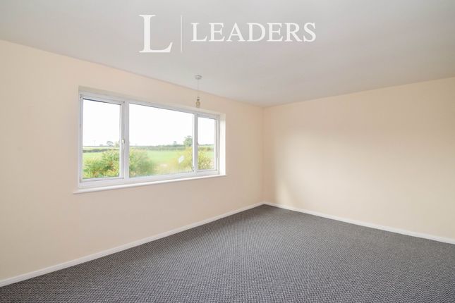 67, Priest Meadow, Fleckney photo 2