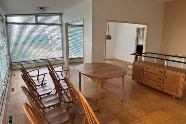 10, Castle Court, Ventnor photo 4