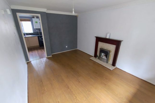 23, Hambrook Close, Wolverhampton photo 4