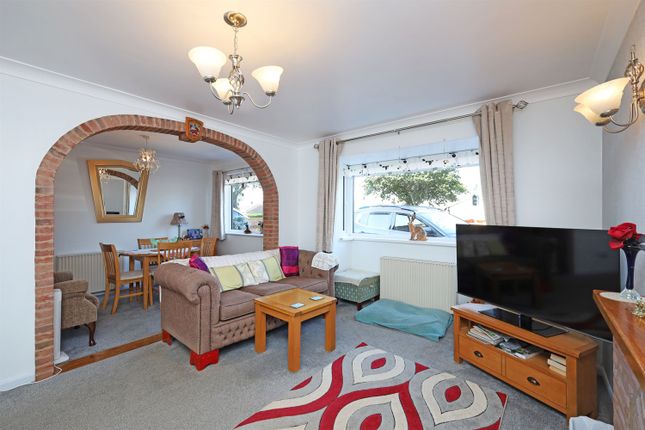 30, Ancaster Avenue, Chapel St. Leonards, Skegness photo 3
