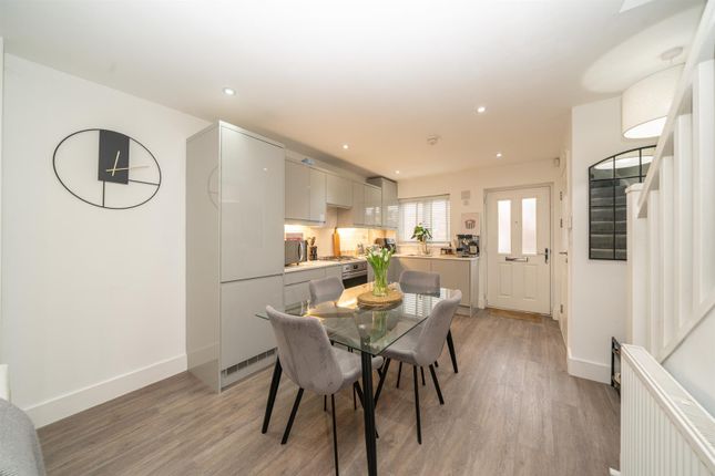 5, Savoy Close, Hemel Hempstead photo 4