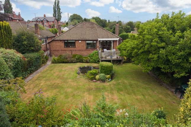 6,, Cedar Avenue, Stockport photo 2