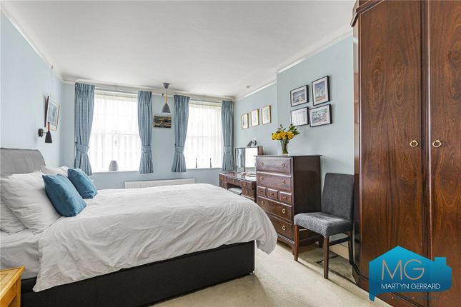 Flat for sale in Aylmer Road, London