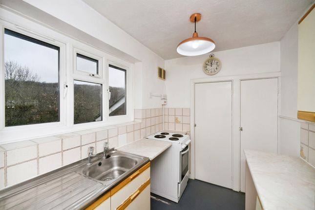 Flat for sale in Woburn Place, Brighton