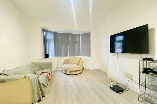 330 Derby Road, Nottingham photo 3