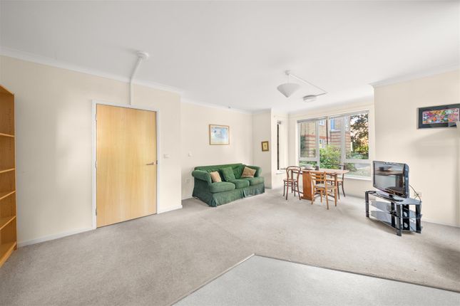 Flat 5, Greenrod Place, Clayponds Lane, Brentford photo 4