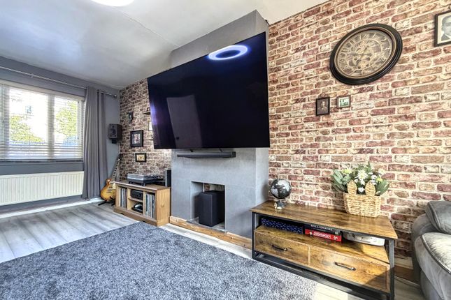 34, Virginia Drive, Louth photo 4