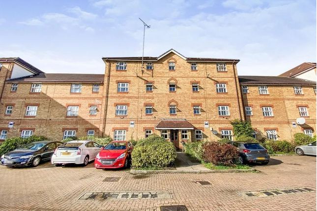 Flat for sale in Conifer Court, Bluebell Way, Ilford