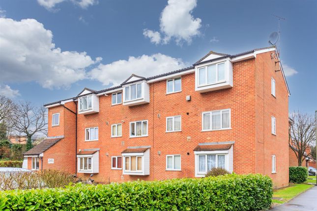 Flat for sale in Cambridge Gardens, Muswell, Hill