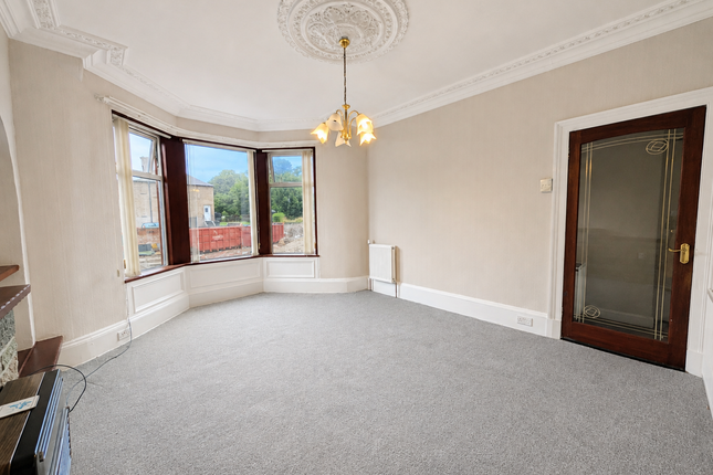 4c, High Road, Stevenston photo 4