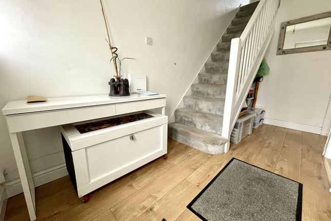 3, Wayne Close, Chepstow photo 5