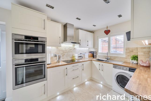 Tracy Close, Swindon photo 4