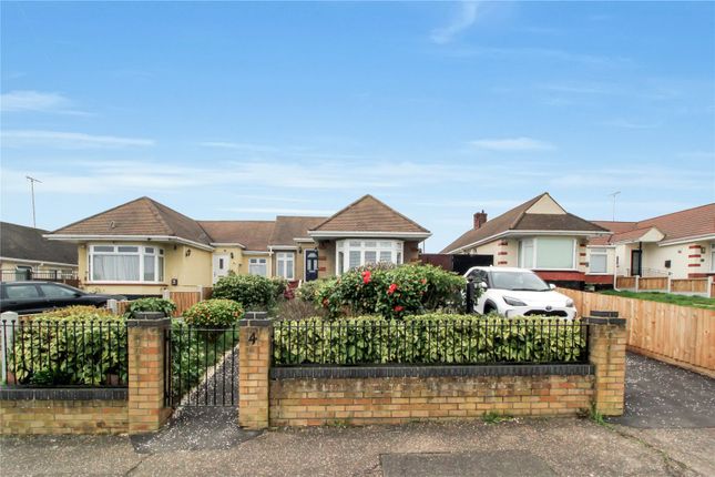 2-bed house on 4, Thorndon Park Close, Essex, £450,000