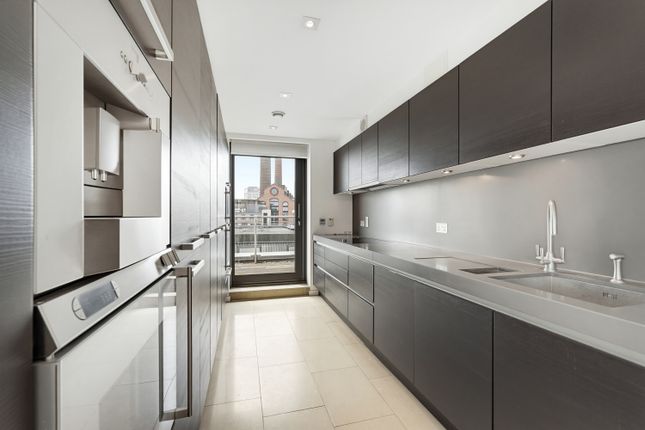 Chelsea Wharf, 15, Lots Road, London photo 3