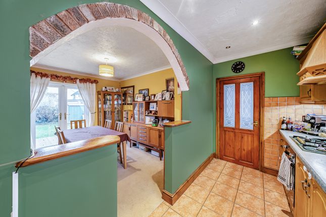 3, Russet Road, Gloucestershire photo 2