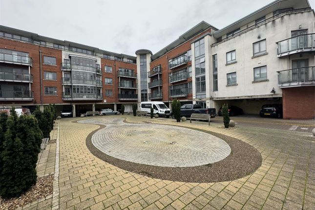 Flat for sale in Victoria Court, New Street, Chelmsford