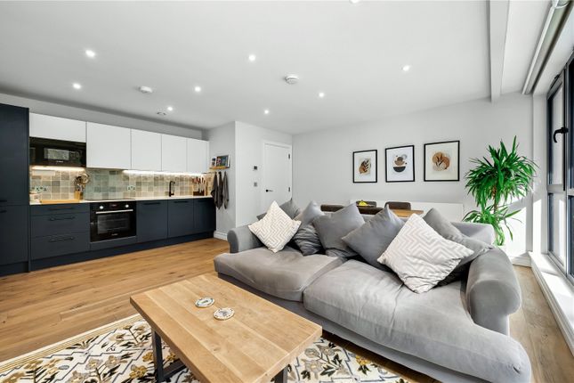 Flat for sale in Littleworth Road, Esher, Surrey