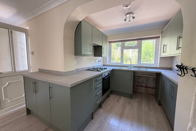 41, Alfriston Gardens, SOUTHAMPTON photo 5