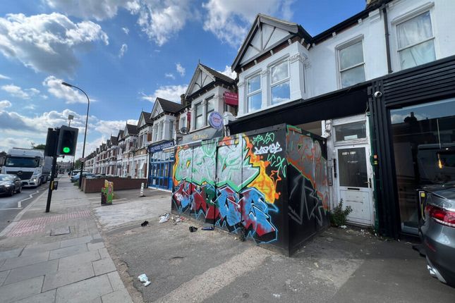 Retail premises to let in Brownhill Rd, Catford