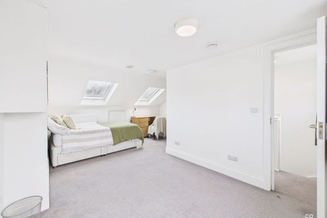 6 Bedroom Terraced in BN1 4NH