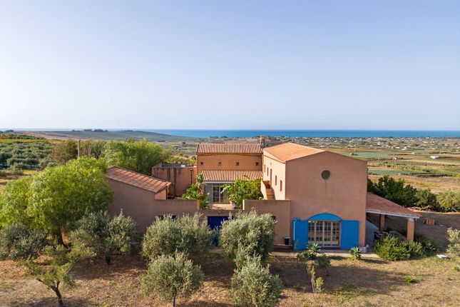 Country house for sale in Contrada Cavarretto, Menfi, Sicilia