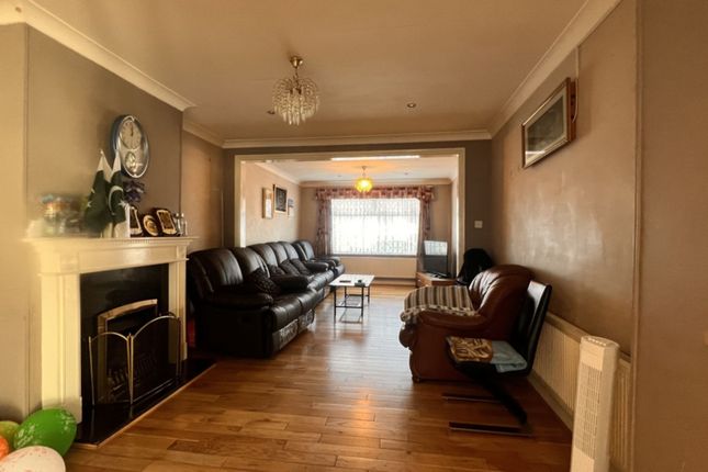 Terraced house for sale in Review Road, Neasden