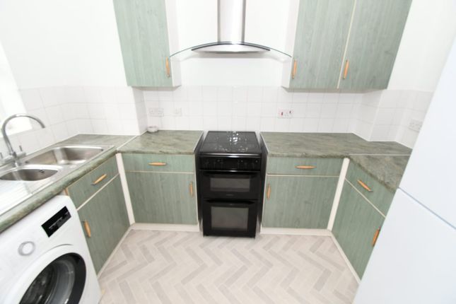 285, Watford Way, London photo 2