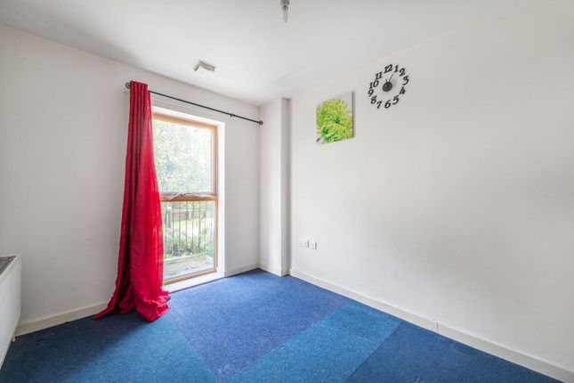 North Drive, Hounslow, TW3 1AH, Hounslow photo 4