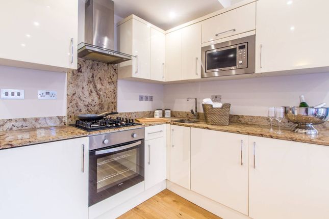 Flat for sale in Russell Road, Hendon, London