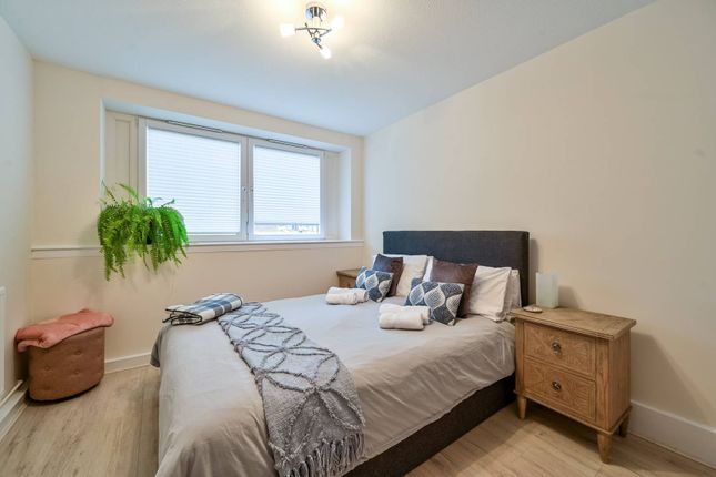 Thumbnail Flat to rent in Glyndon Road, Plumstead, London