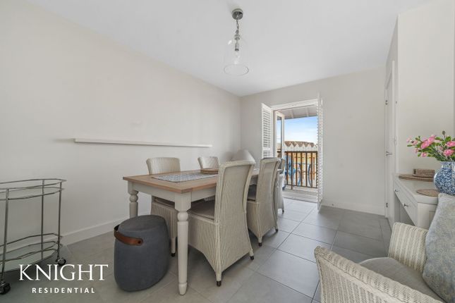 21, Waterfront Promenade, Colchester photo 2