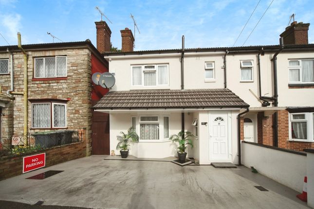 Semi-detached house for sale in Summerfield Road, Luton