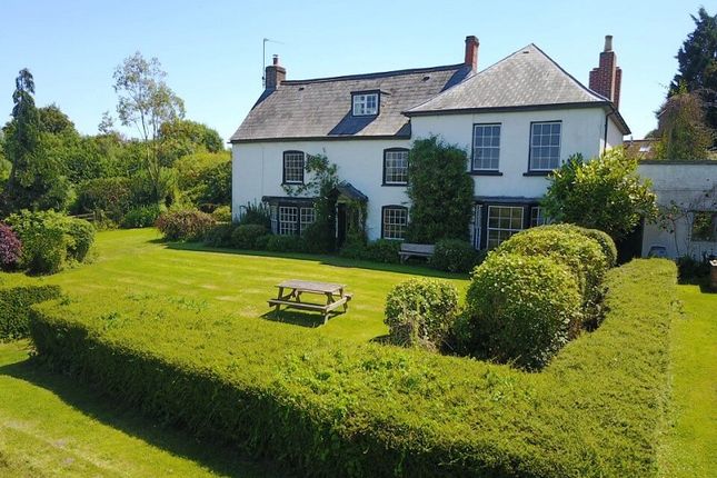 With Two Holiday Cottages Awre Newnham Gloucestershire Gl14 5