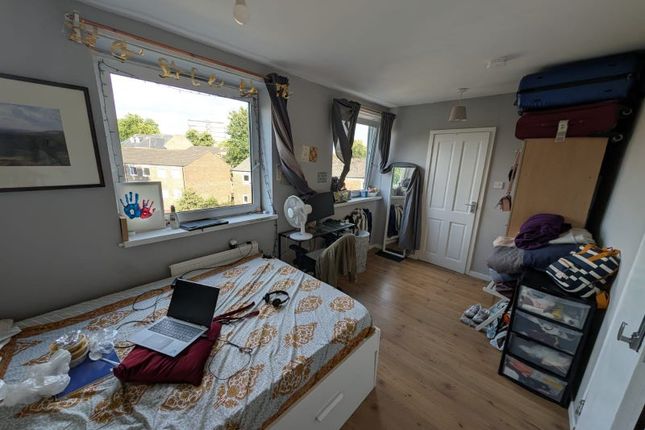 2a, Hilldrop Crescent, London photo 5