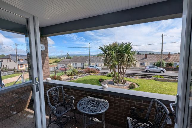 Golygfa Bungalow, Cefn Byrle Road, Coelbren photo 4