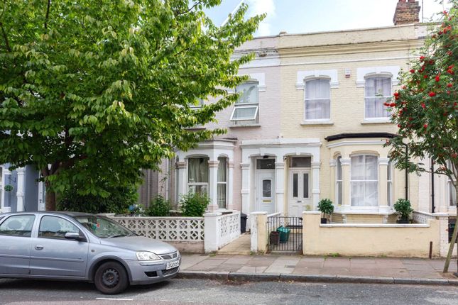 Thumbnail Terraced house to rent in Alexander Road, Islington, London