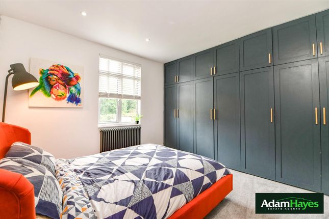 Flat for sale in Finchley Park, North Finchley