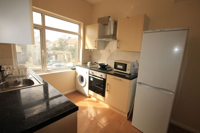 1 Bed Flat To Rent In Grays Corner Ley Street Ilford Ig2
