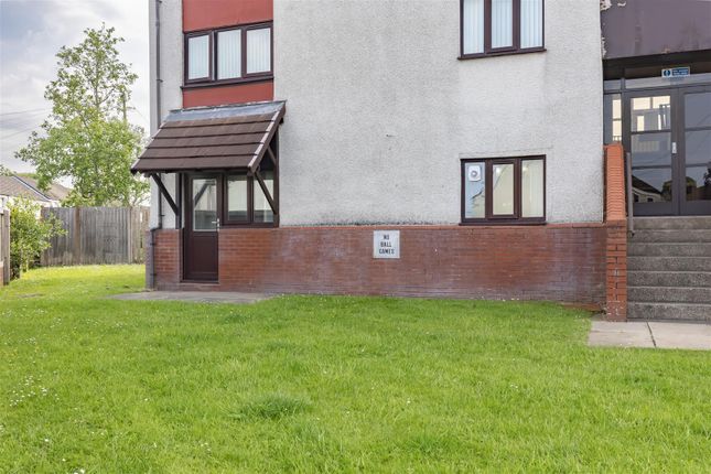 Flat 3, Ruthin Court, Dunbar Road, Preston photo 4