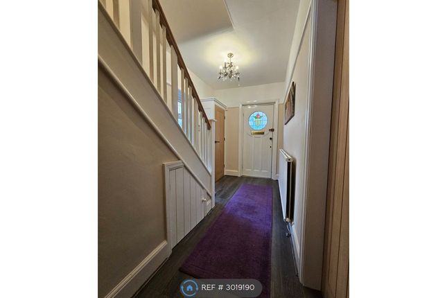 Delahays Road, Hale, Altrincham photo 3