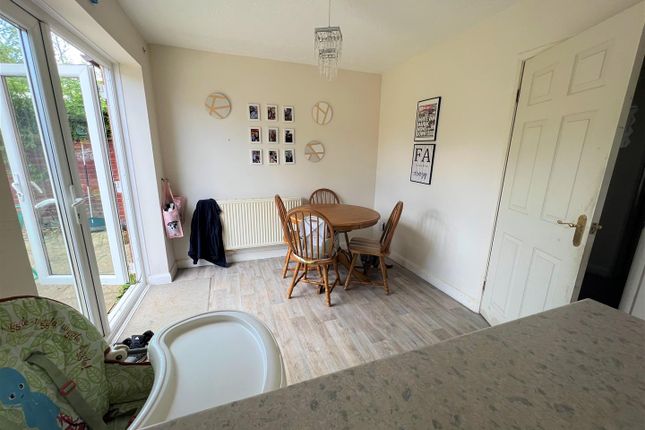 12, Gillamoor Close, Emerson Valley photo 4