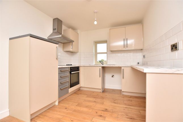 Flat 2, Fairfax House, 224, Wakefield Road, Bradford photo 2